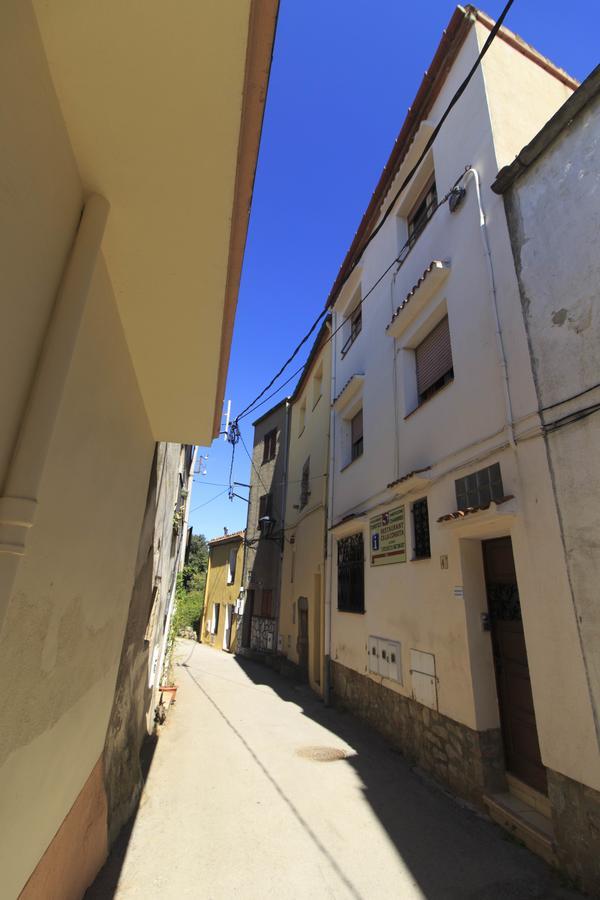 Ca La Conxita Hostal & Restaurante 호텔 La Vajol 외부 사진
